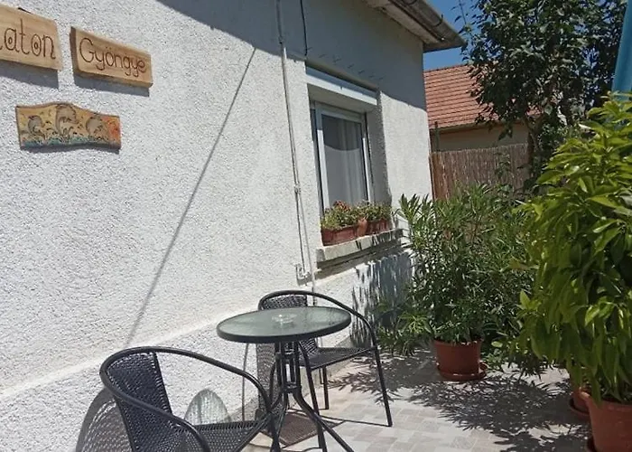 Balatongyoengye Vendeghaz Гостевой дом 3*