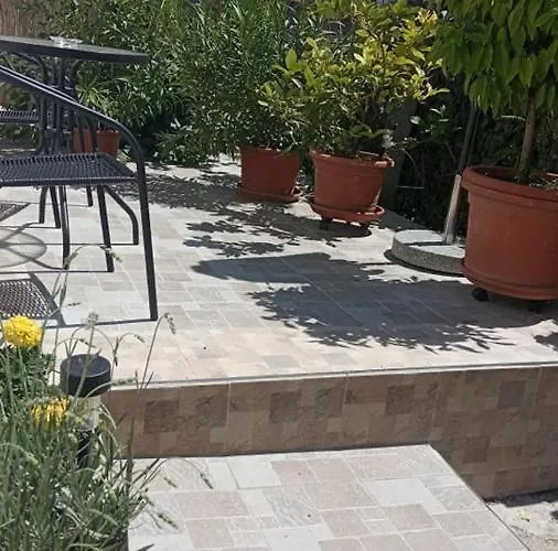 Balatongyoengye Vendeghaz בית הארחה 3*