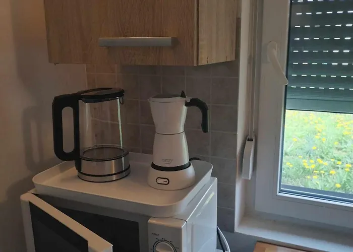 Balatongyoengye Vendeghaz 3*